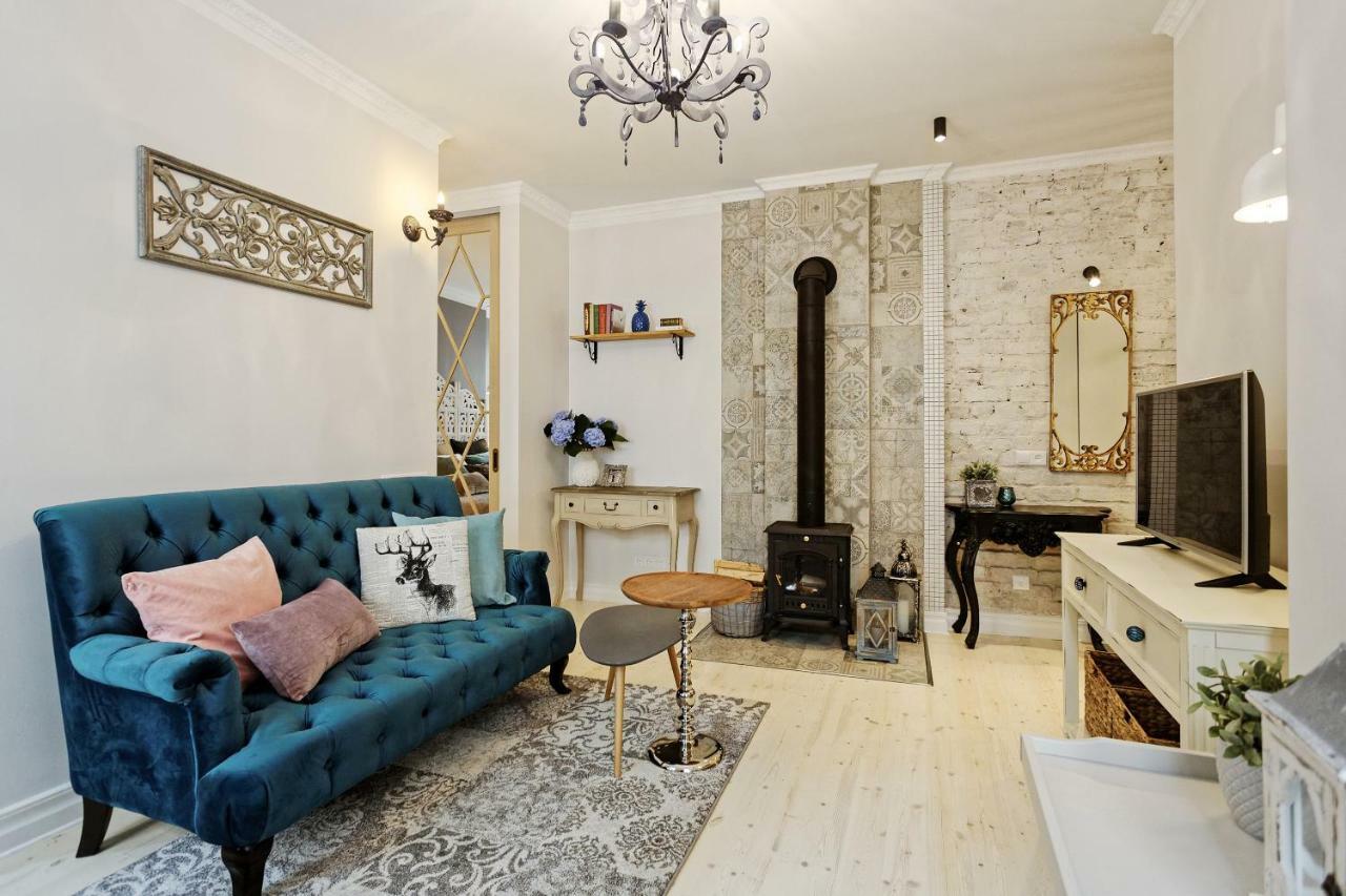 Riga Silent Center Boutique Apt. +Free Parking Bagian luar foto