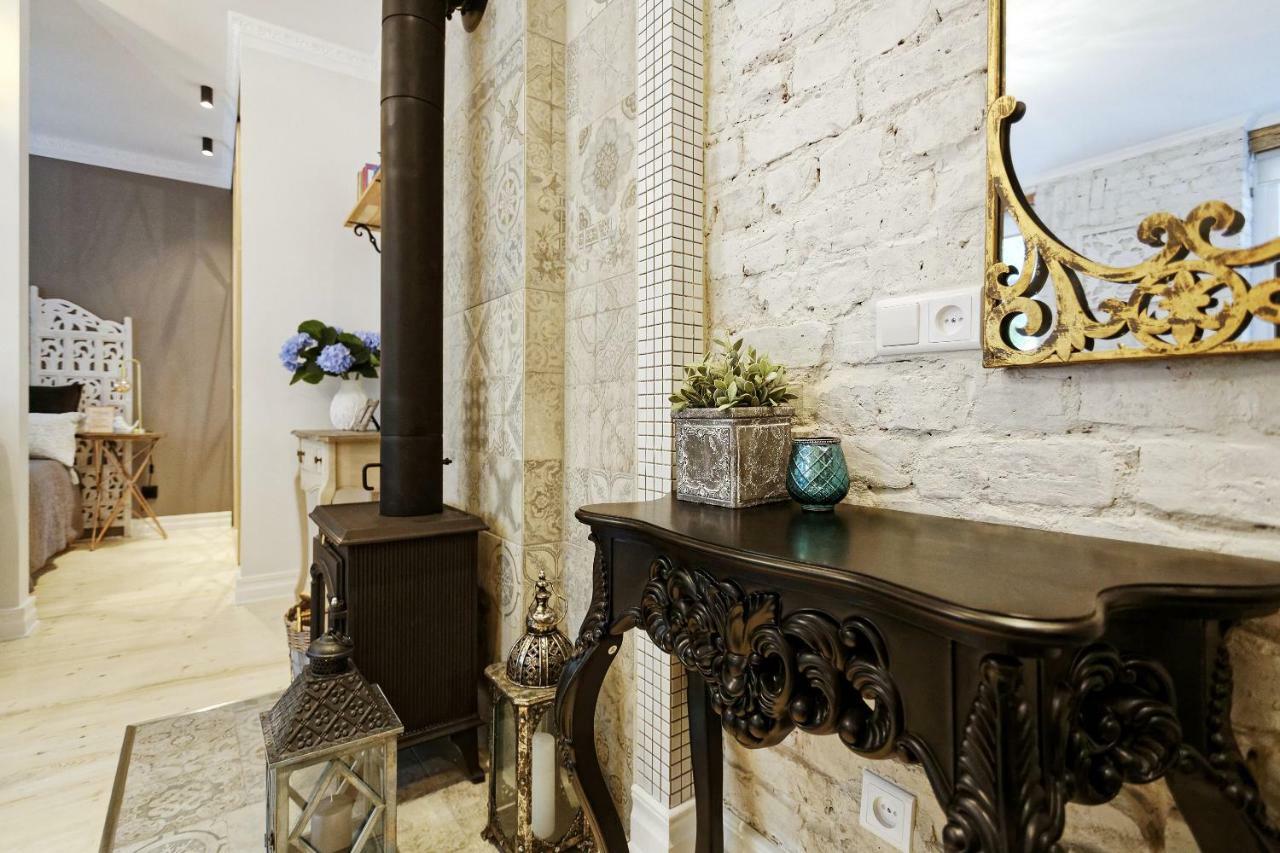 Riga Silent Center Boutique Apt. +Free Parking Bagian luar foto