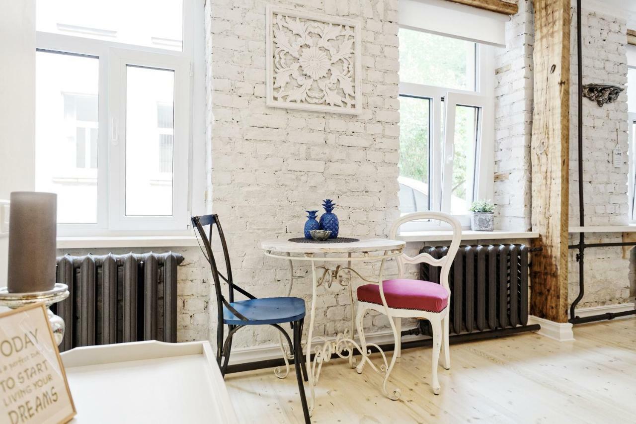 Riga Silent Center Boutique Apt. +Free Parking Bagian luar foto